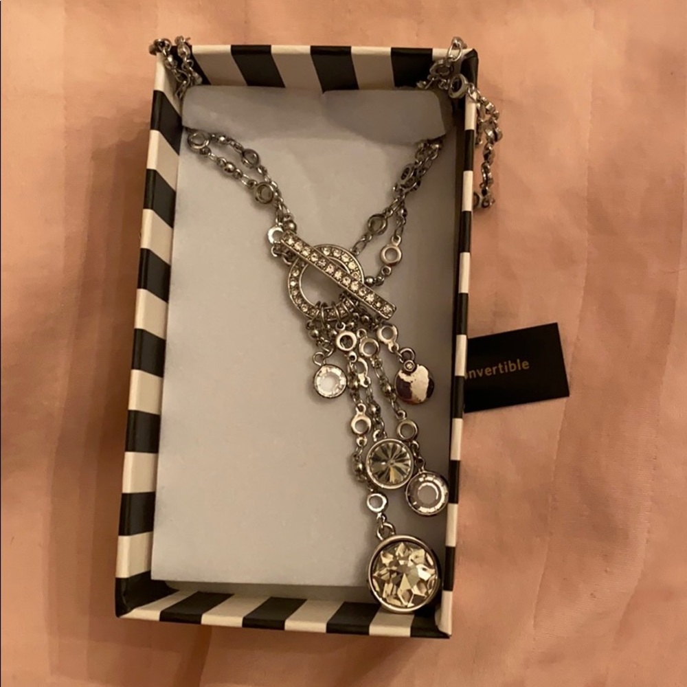 NWT Crystal necklace